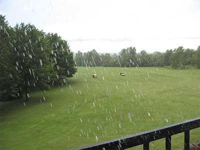 Golf-rain